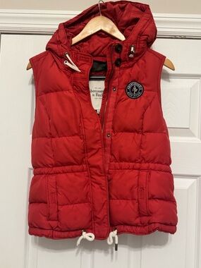 Vintage Abercrombie & Fitch Puffer Vest Medium RED Hooded Heavy